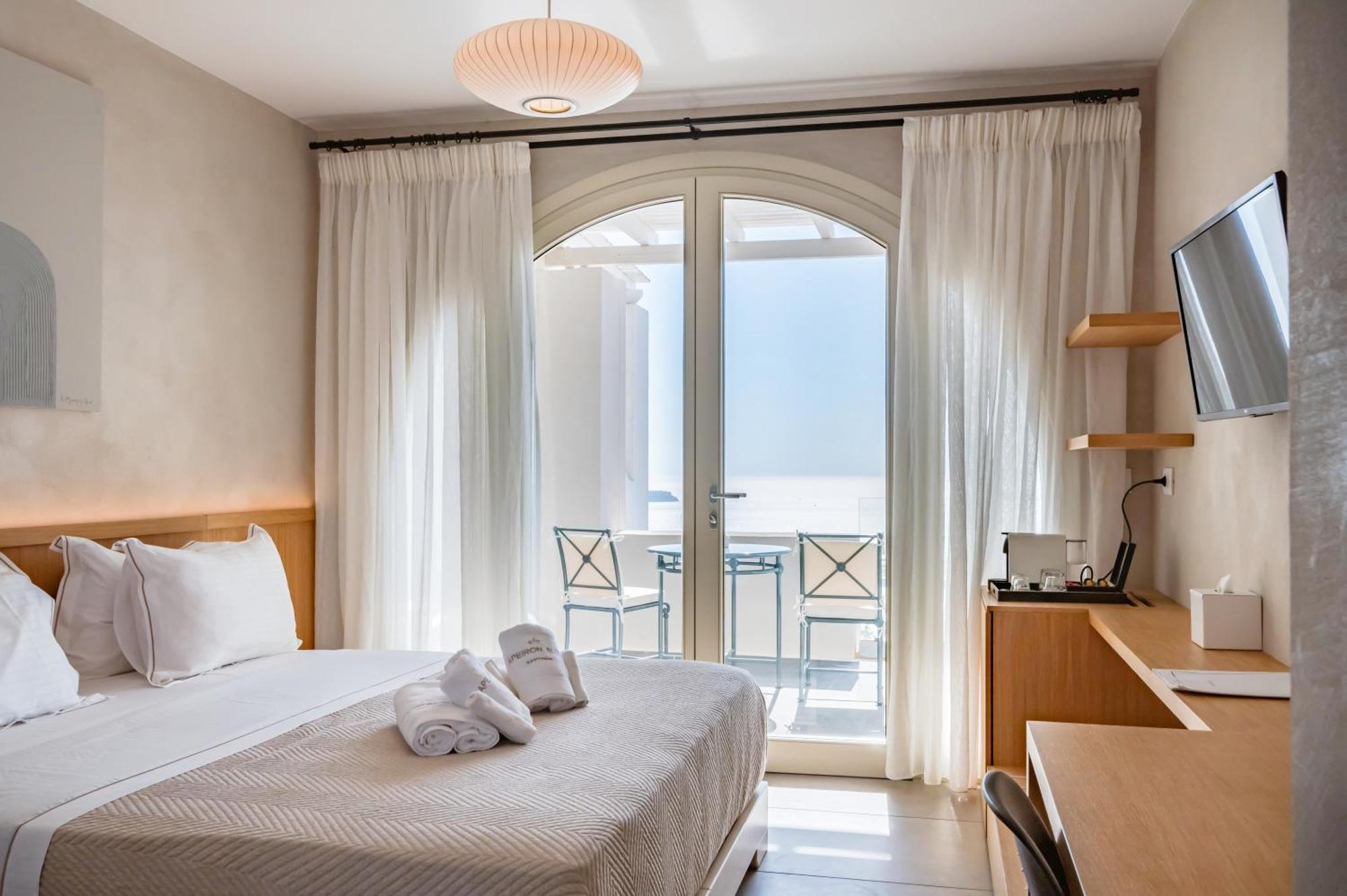 Apeiron Blue Santorini - Sustainable Adults Only 14 Plus ثيرا المظهر الخارجي الصورة